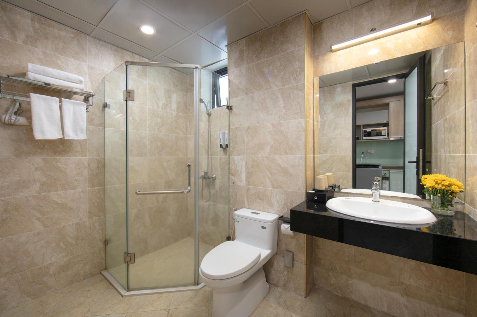 Hb Serviced Apartment - Lac Long Quan Hanoi Exteriör bild